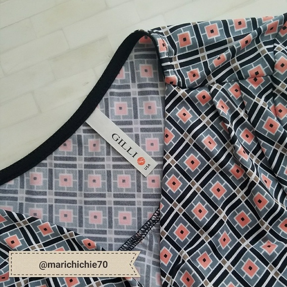 3/4 Sleeve Printed Romper - Picture 3 of 3